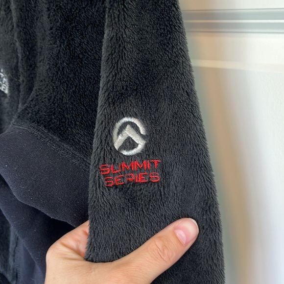 Women’s The North Face Summit Series jacket size Medium - Picture 3 of 7